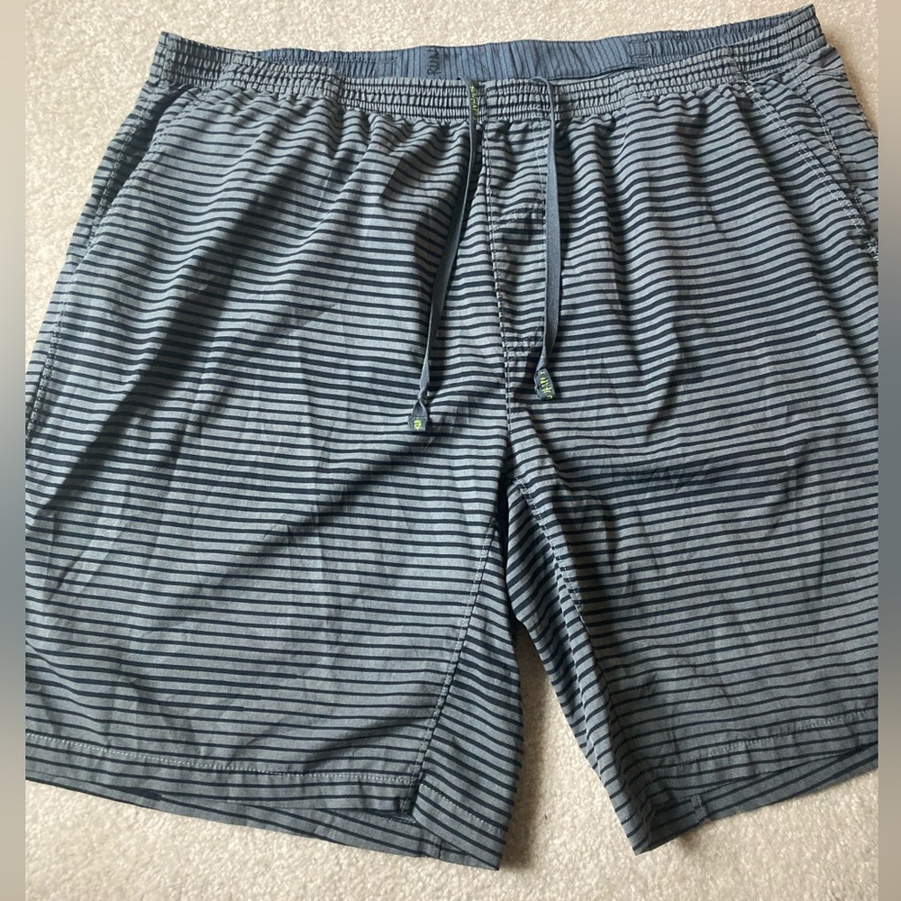 Brooks Gray Striped Athletic Shorts